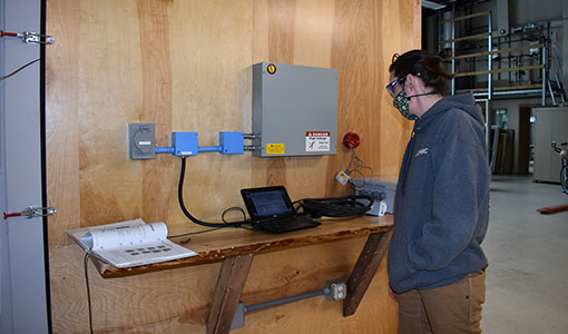 Continue reading about Even in Frigid Temperatures, Air-Source Heat Pumps Keep Homes Warm From Alaska Coast to U.S. Mass Market