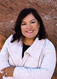 Headshot Photo of Carin Casso Reinhardt