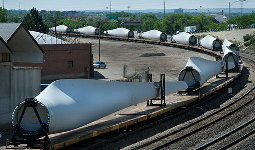 Continue reading about News Release: NREL Pinpoints Method for Moving Larger Wind Turbine Blades Across Country