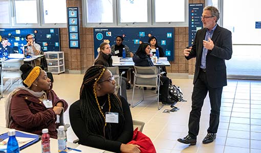 Continue reading about Students Focus on Sunny Futures During Mini-Semester