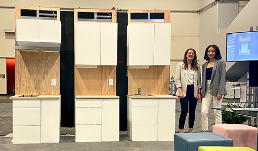 Continue reading about IN² Demonstration: The Possibilities of a Plug-and-Play Kitchen