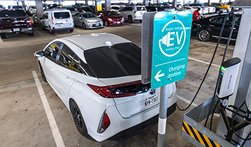 Continue reading about Athena ZEV Takes Up Challenge of Electrifying Airports and De-Risking Investment