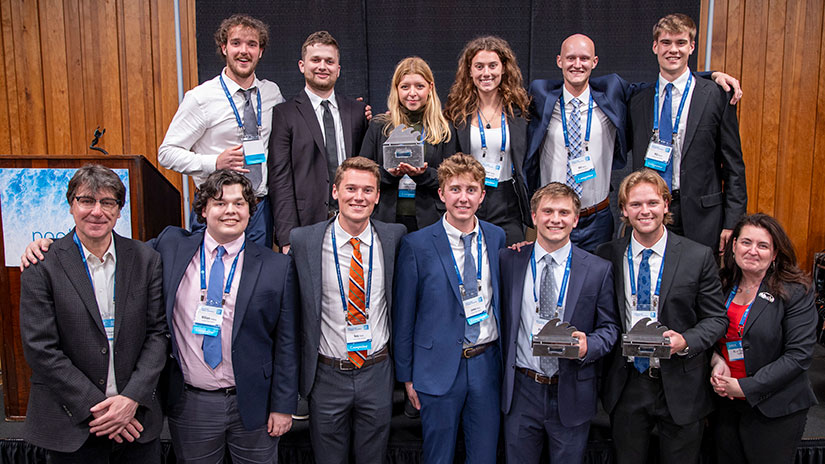 Photo of the winning MECC team from the University of New Hampshire