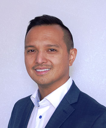 Portrait photo of a man.