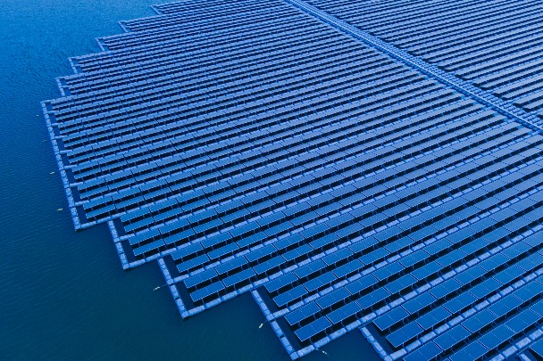 Floating solar pv