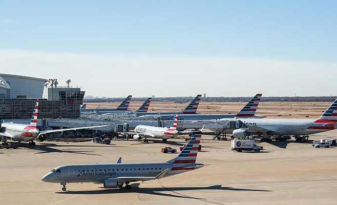 Planes at a terminal.